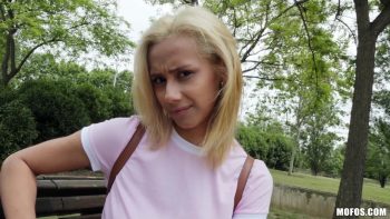 She Loves Money And Dick